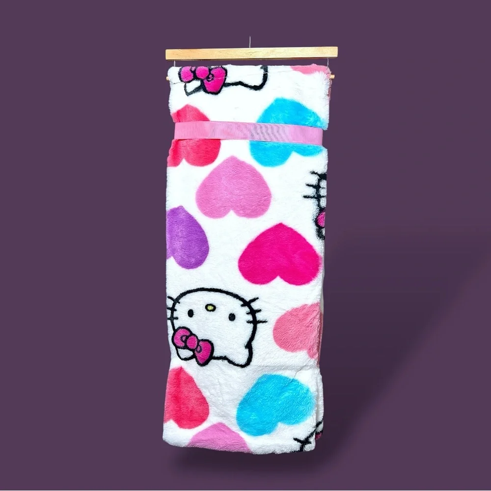 Hello Kitty Candy White Purple Pink Hearts Plush Faux Throw Blanket 50”x 70”